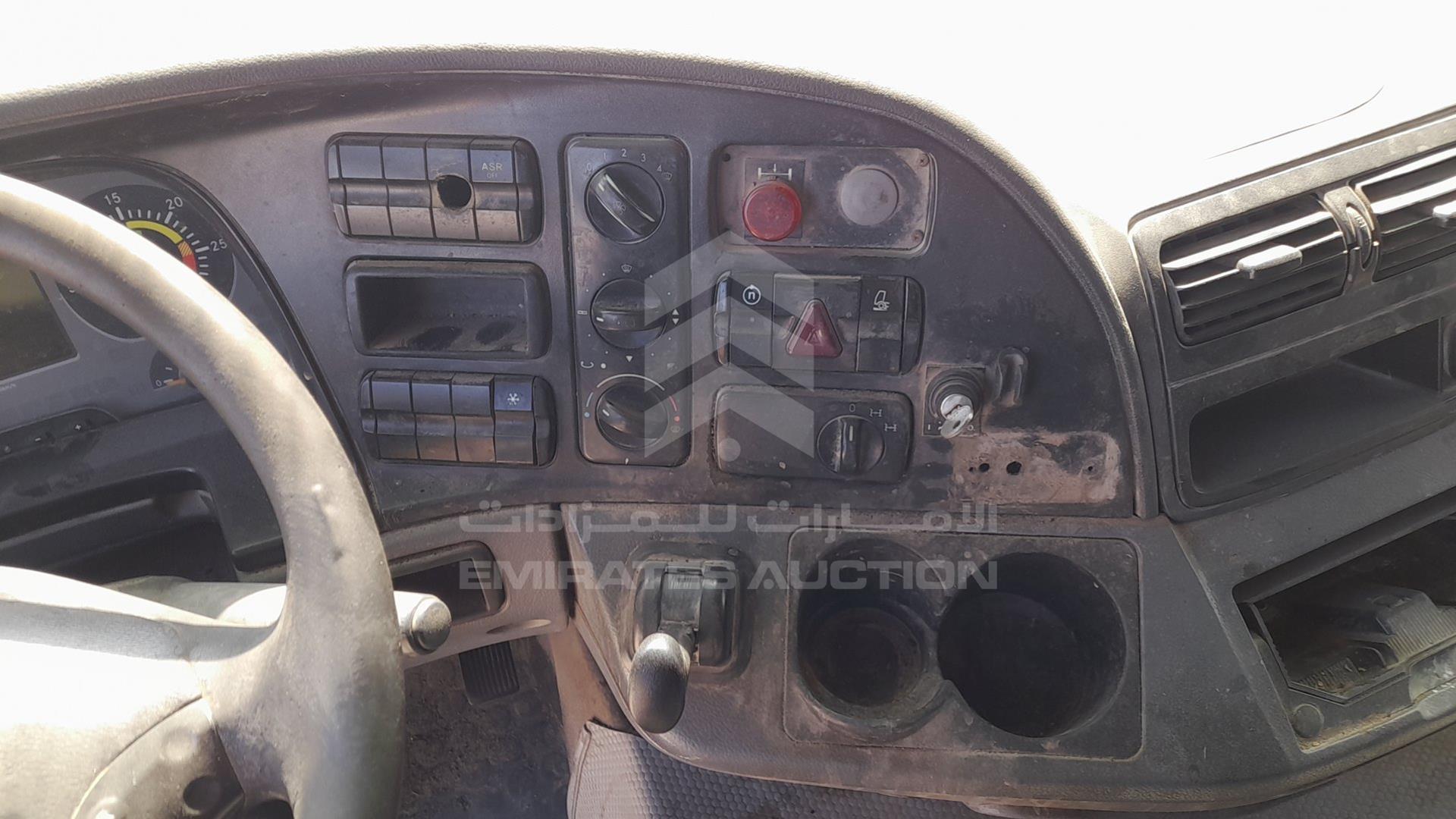 2008 MERCEDES ACTROS VIN: WDAKHCAA98L309148