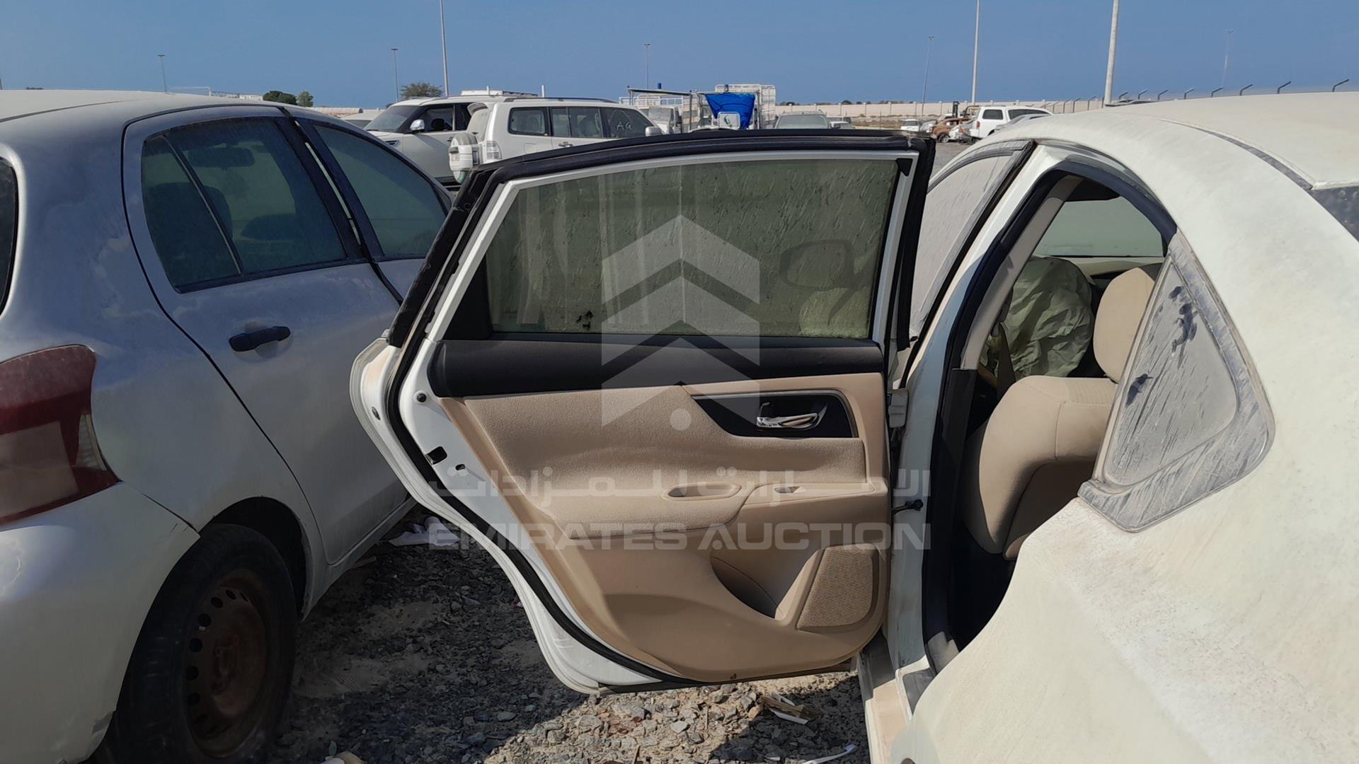 2015 NISSAN ALTIMA VIN: 1N4AL3AP9FC211980