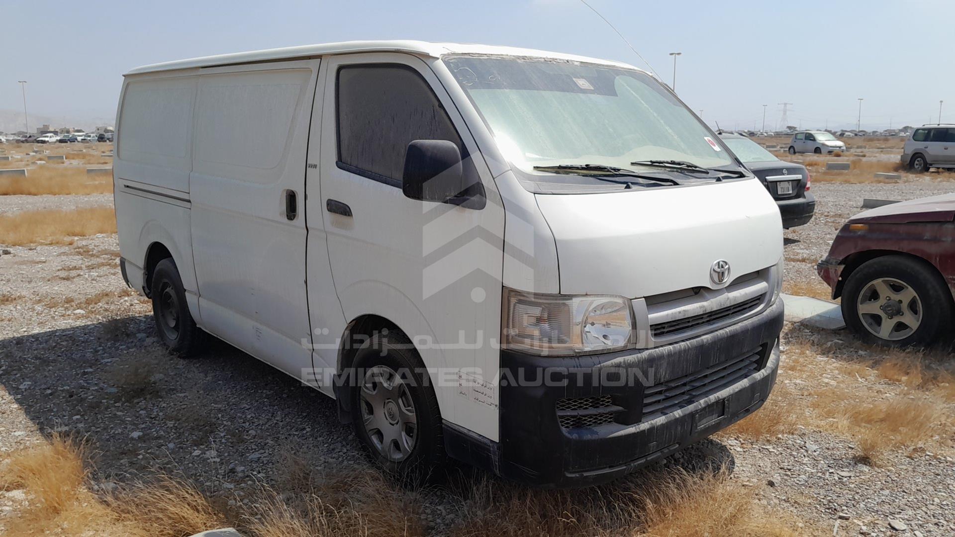 2006 TOYOTA HIACE VIN: JTFHX02P860009831