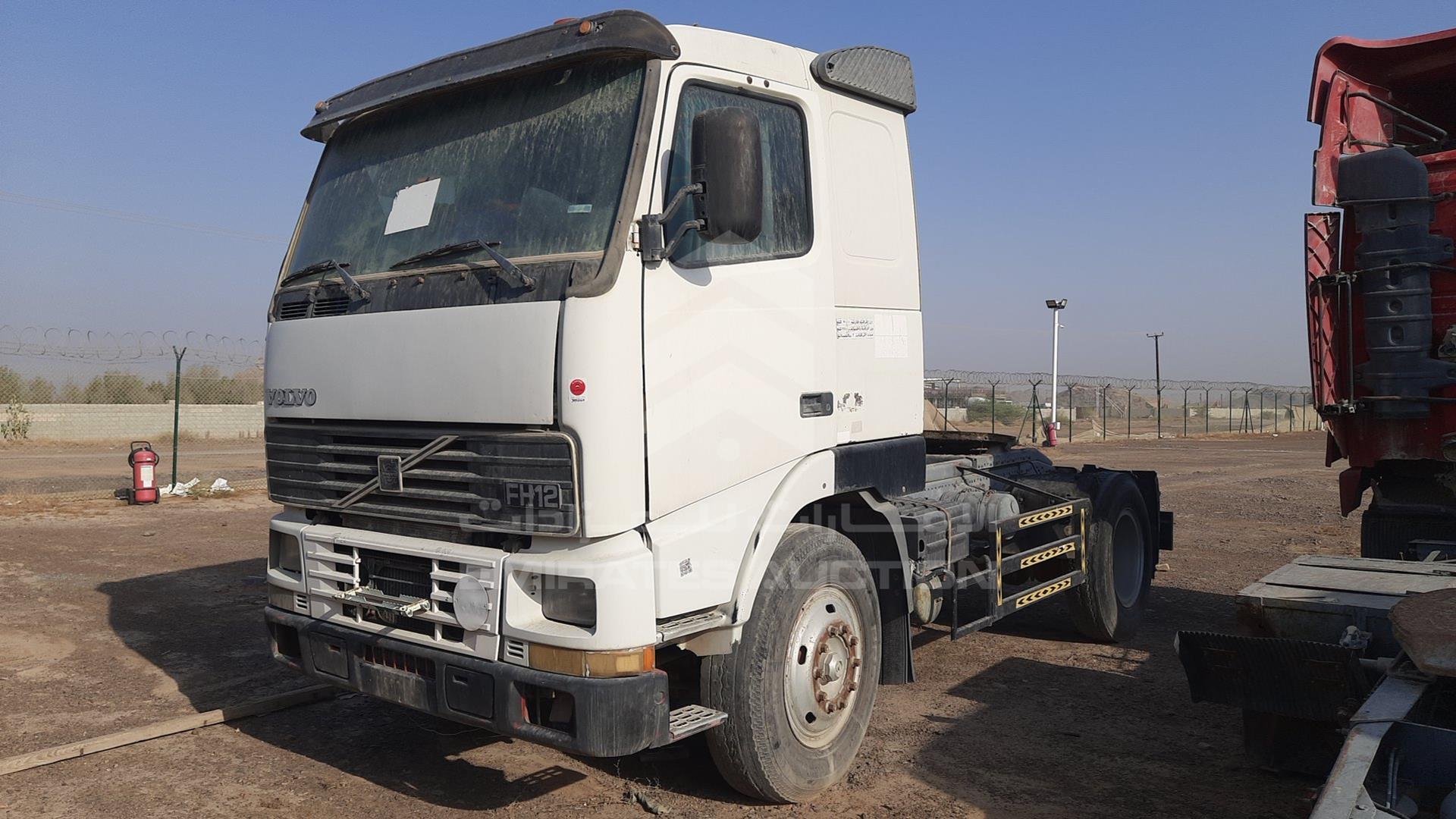 1999 VOLVO FH12 VIN: YV2A4B3A6XB209711