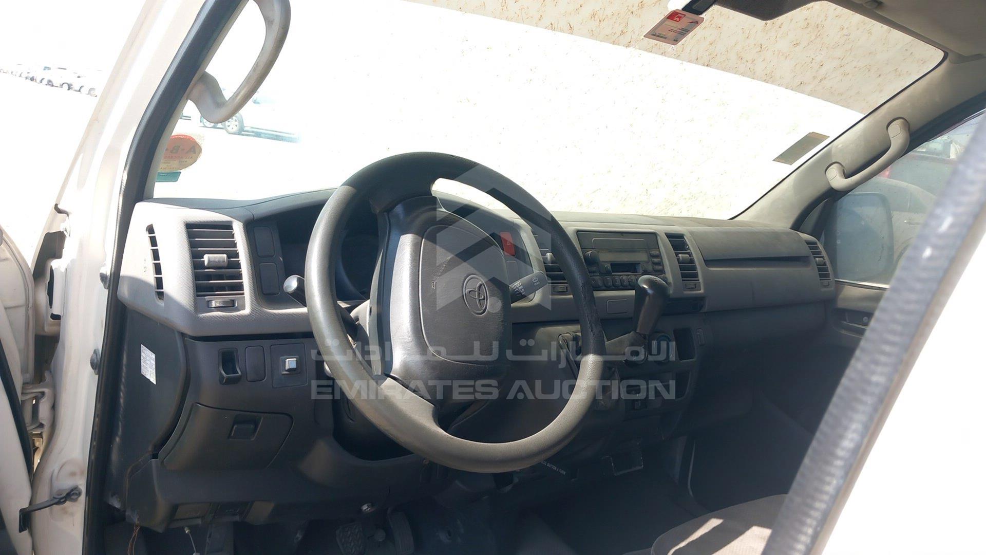 2009 TOYOTA HIACE VIN: JTFHX02PX90036243