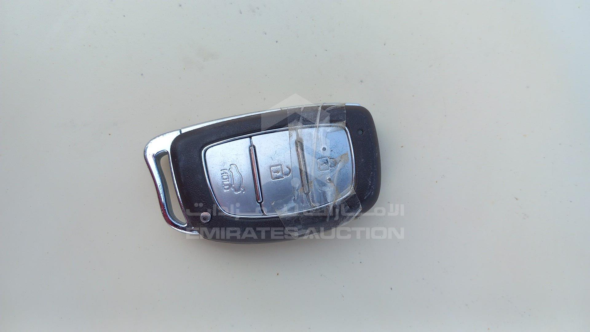 2018 HYUNDAI SONATA VIN: KMHE2413XJA082035