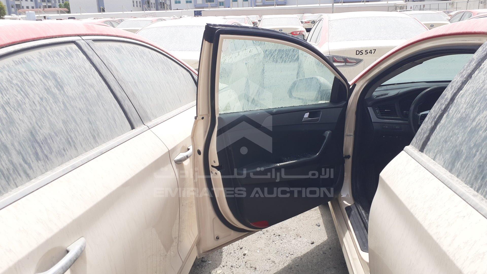 2019 HYUNDAI SONATA VIN: KMHE24130KA092672