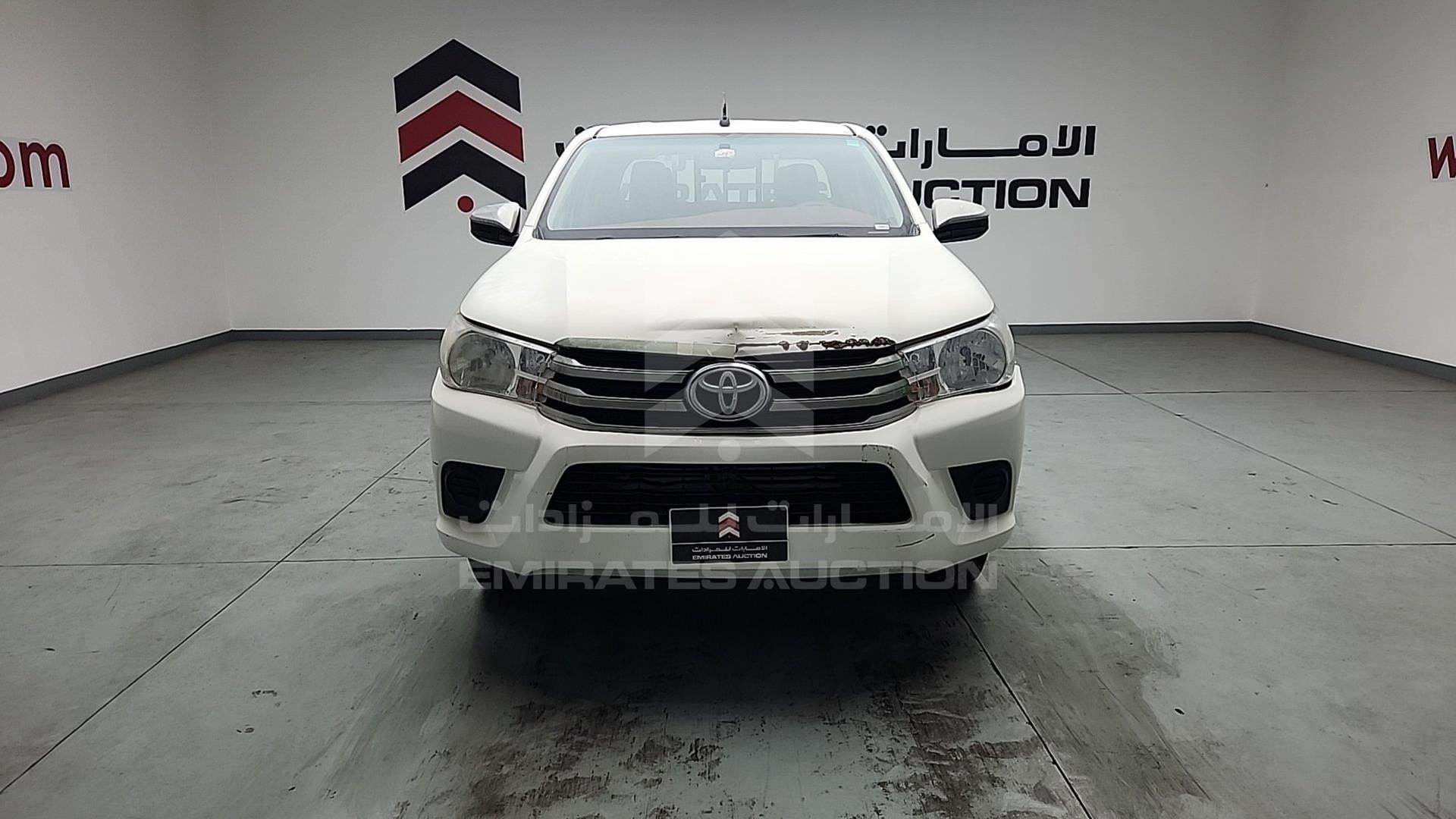 2017 TOYOTA HILUX VIN: MR0CX8CD6H0541749