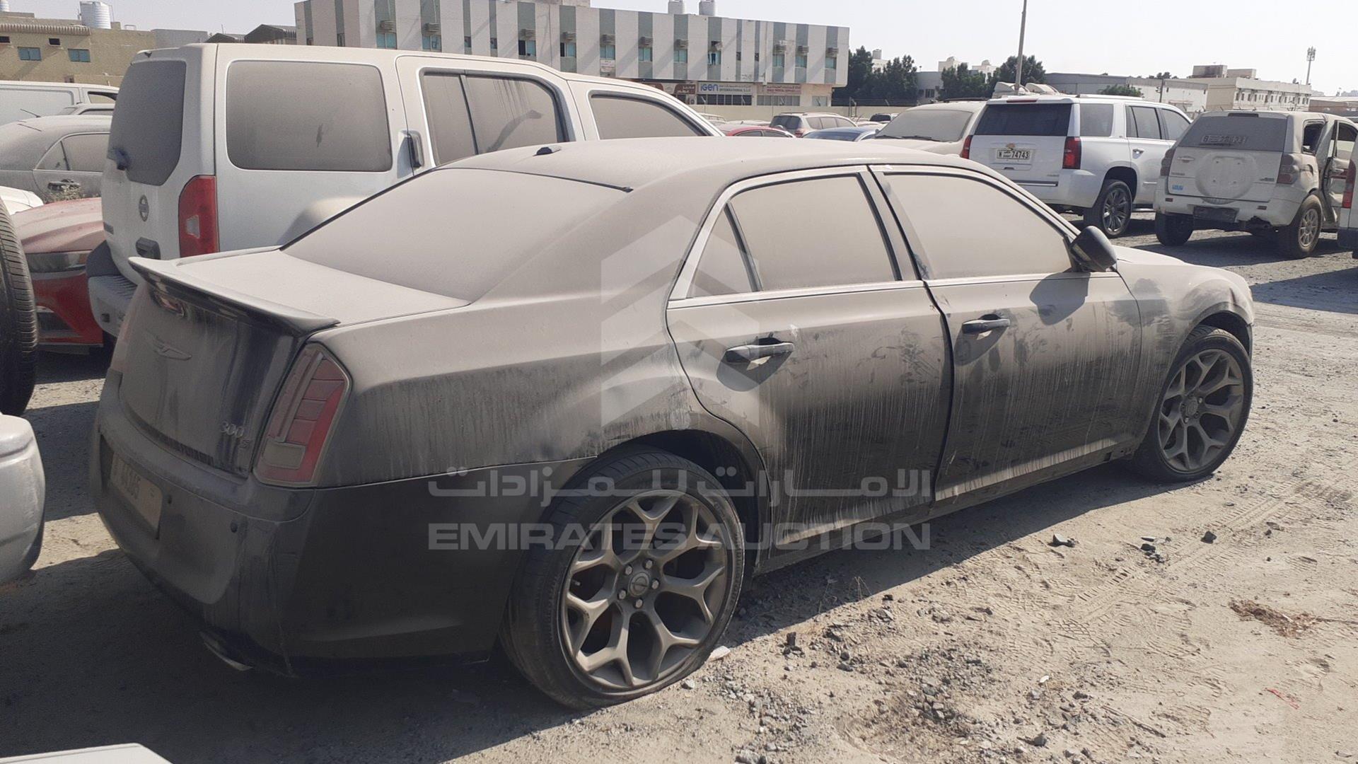 2014 CHRYSLER 300 VIN: 2C3CCAAG1EH264857