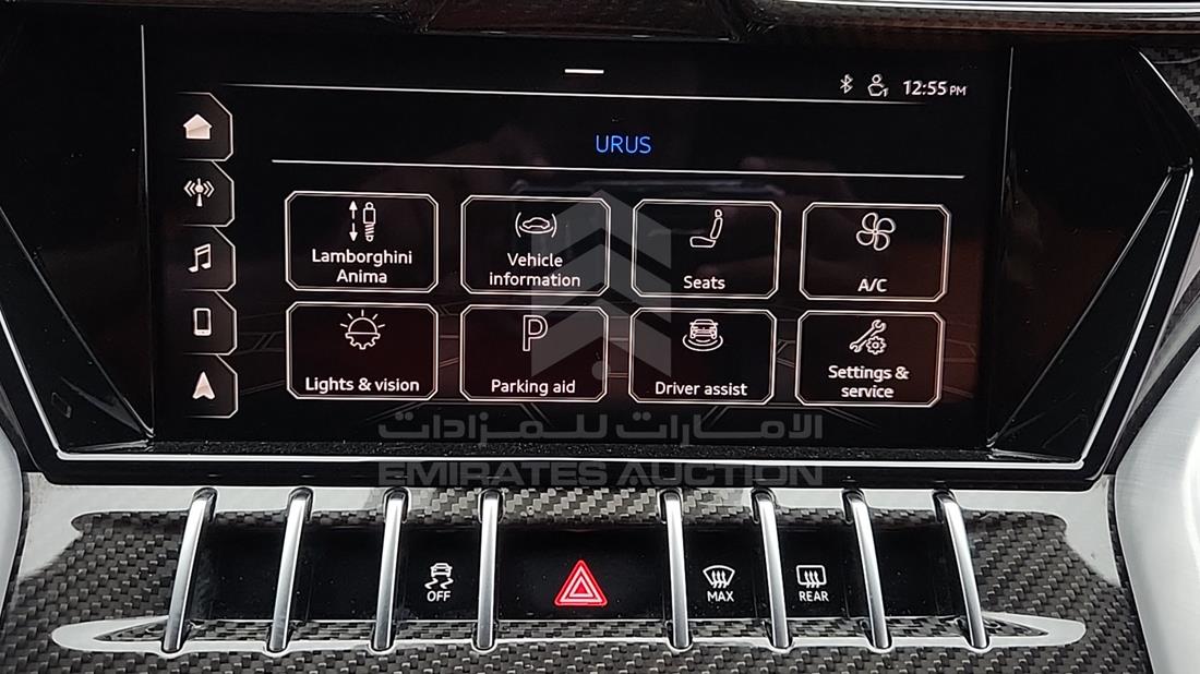 2021 Lamborghini Urus — Entertainment Systems & Camera Monitor & Navigation — Photo 20