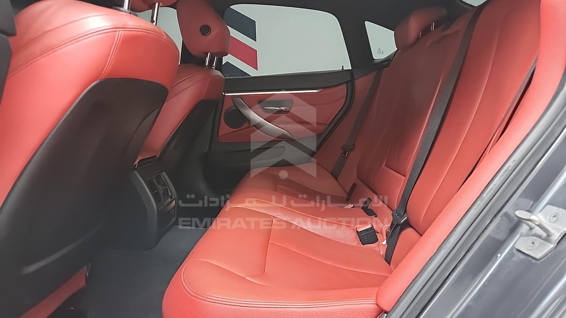 2018 BMW 420 VIN: WBA4H3105JBH07157