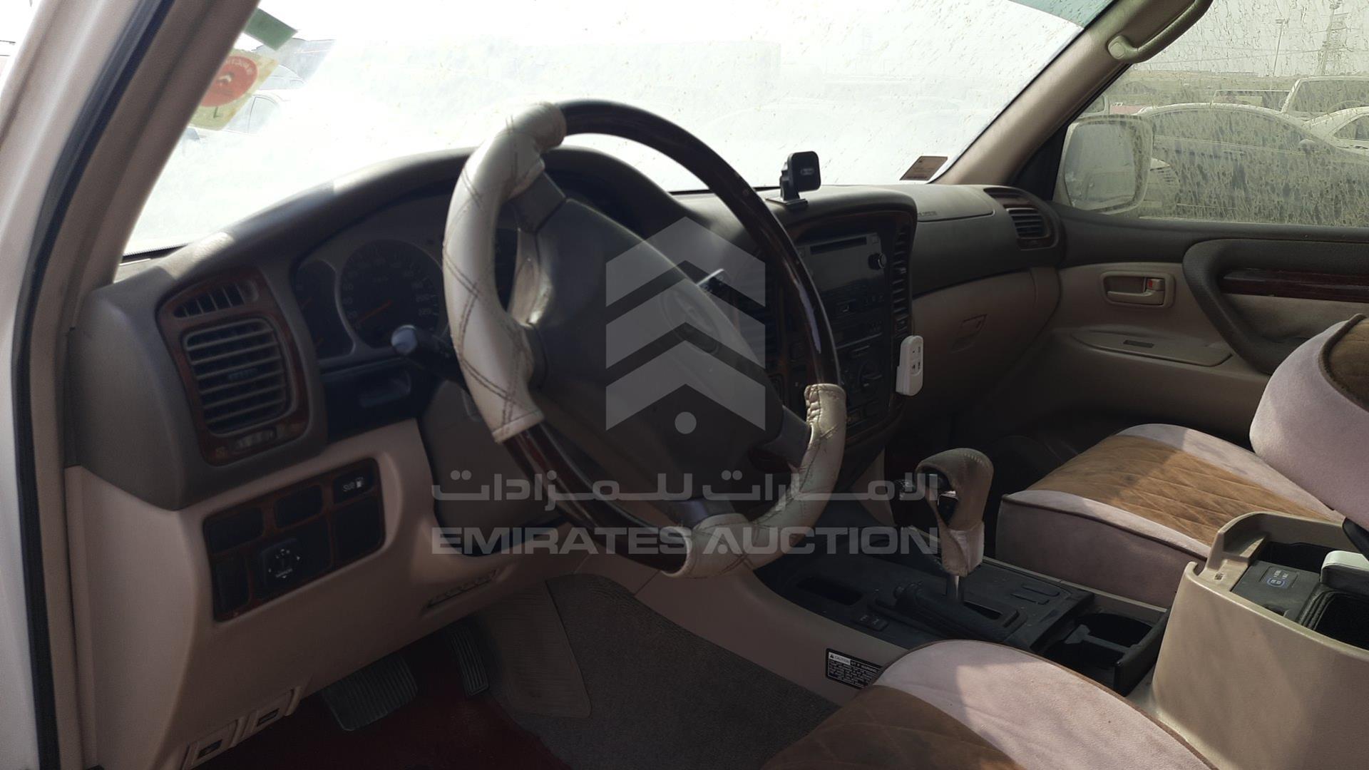 2001 TOYOTA LAND CRUISER VIN: JTEHJ09J815013879