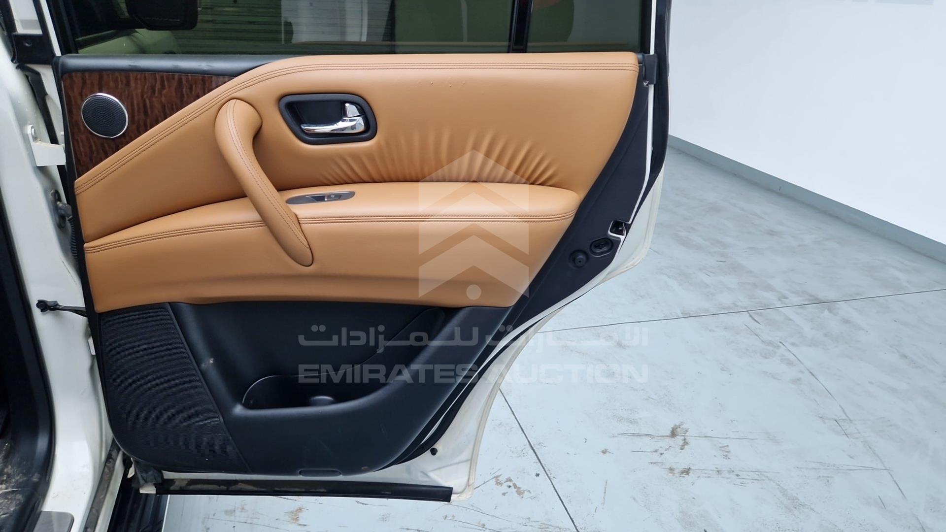 2018 NISSAN PATROL VIN: JN8AY2NY7J9353070