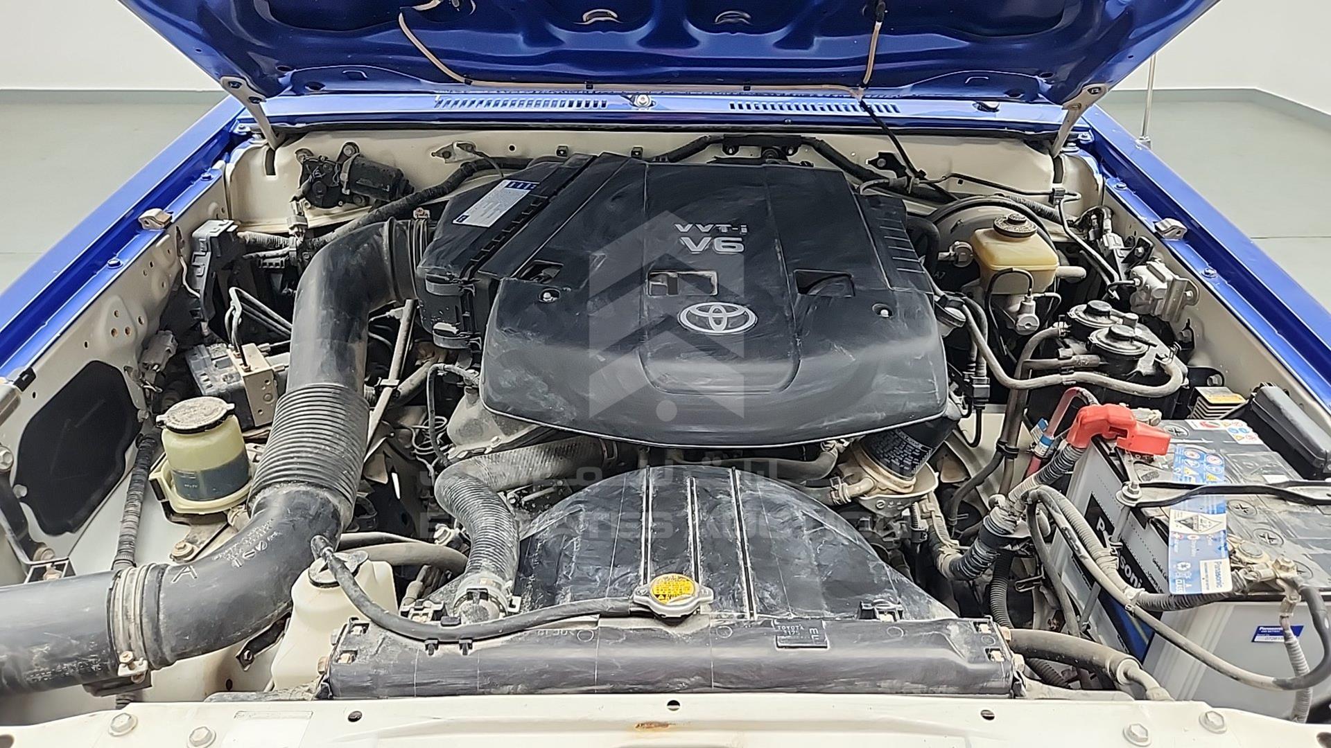 2013 TOYOTA LAND CRUISER VIN: JTFBU71J1D4703089