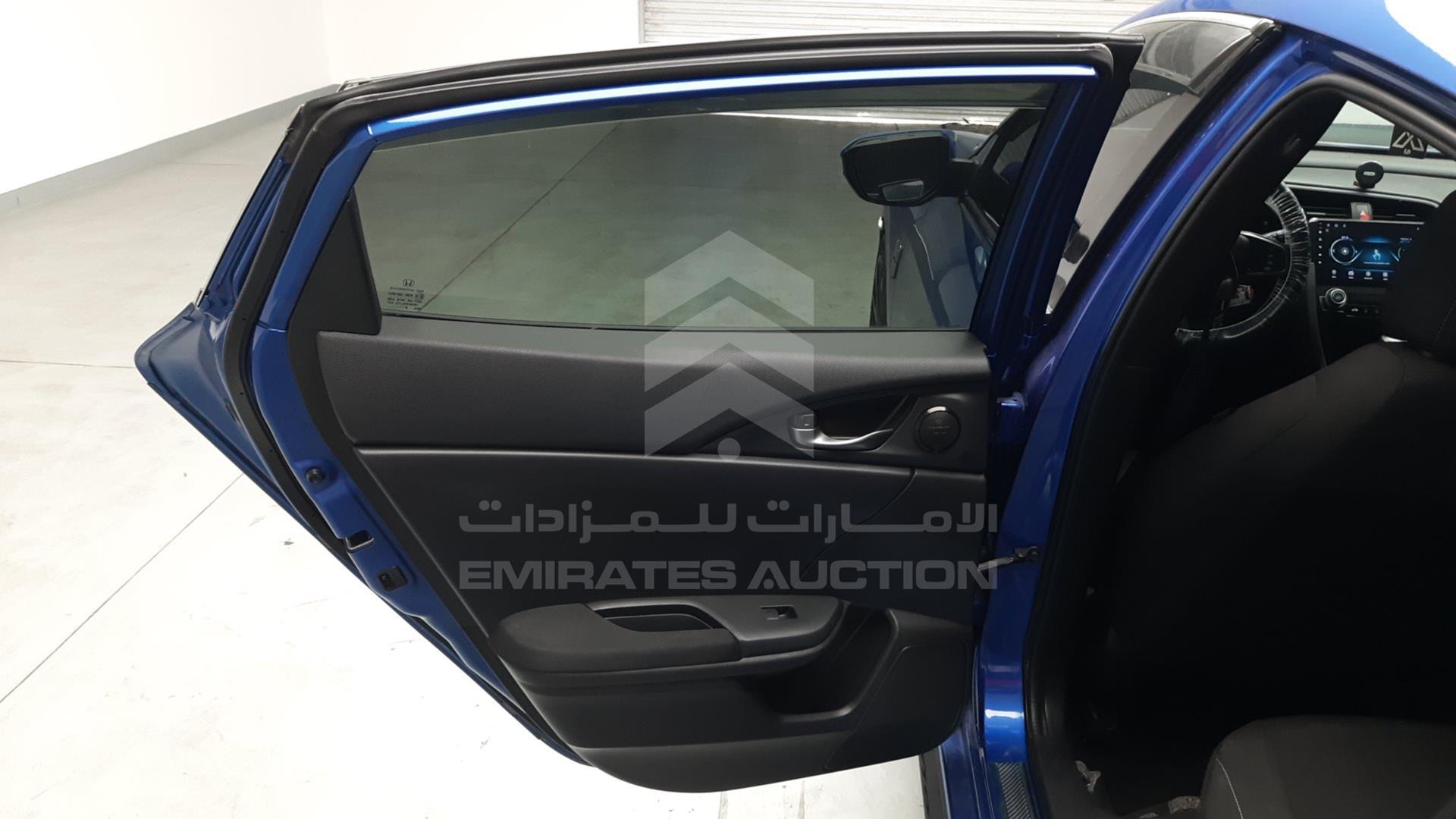 2017 HONDA CIVIC VIN: SHHFK7H44HU211587