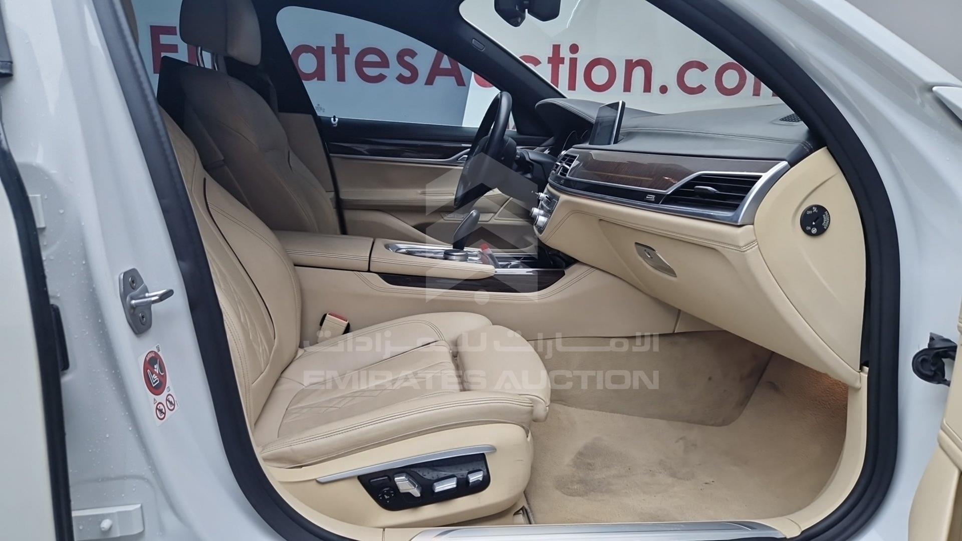 2016 BMW 740 LI VIN: WBA7E2107GG402235