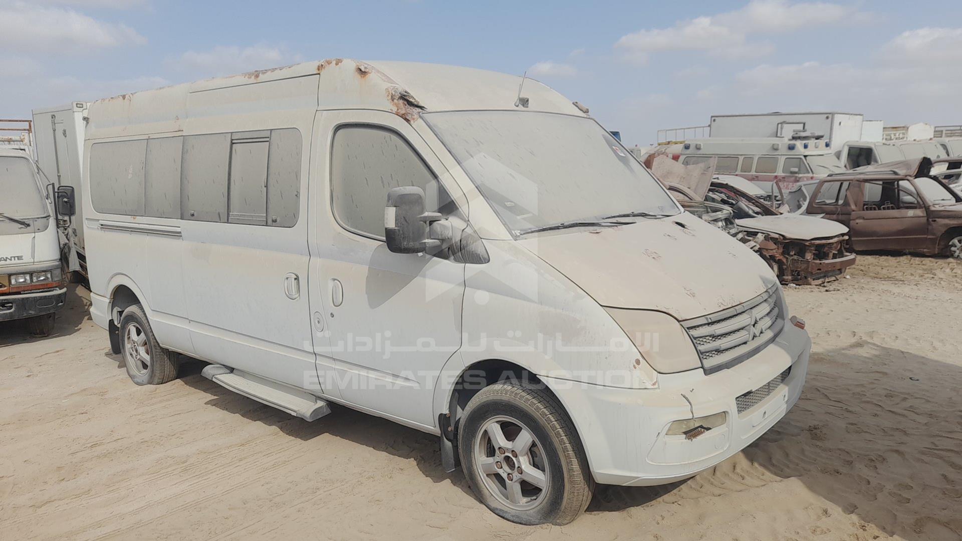 2014 MAXUS V80 VIN: LSKG5GC12EA210253