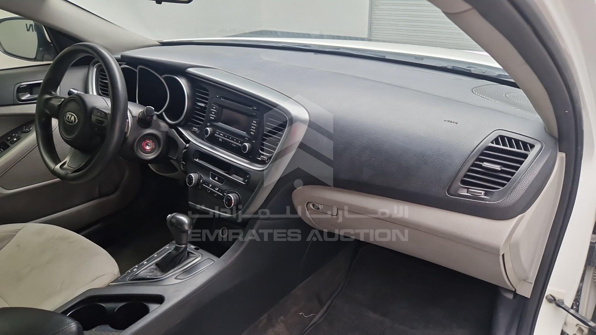 2015 KIA OPTIMA VIN: KNAGM4197F5554667