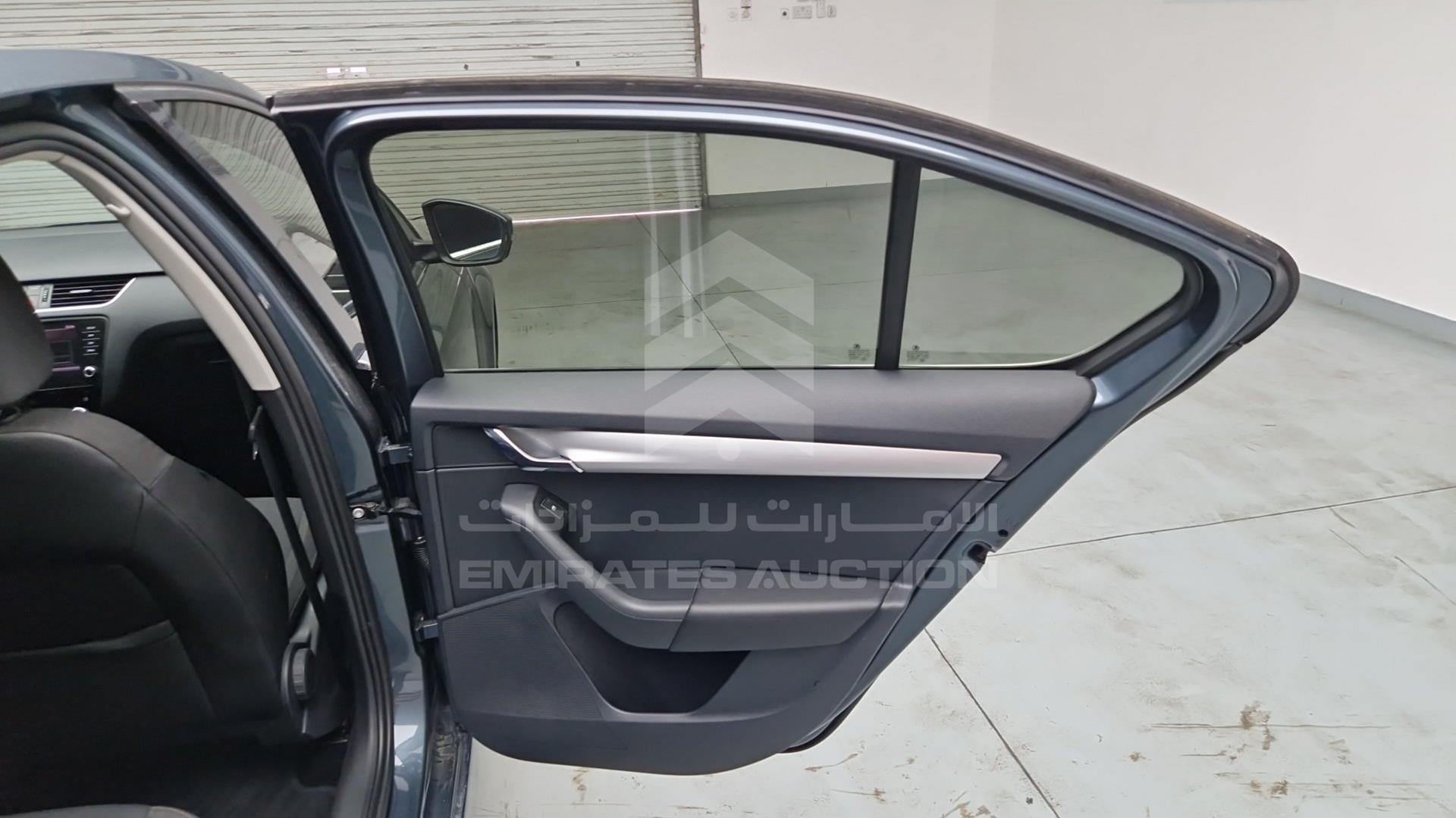 2019 SKODA OCTAVIA VIN: TMBAC4NE9K0213961