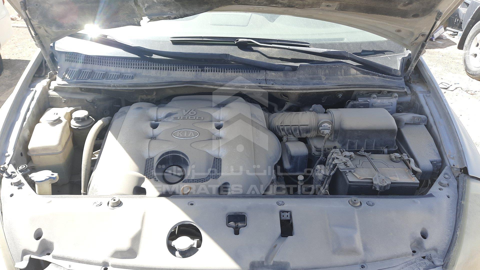 KNAMB763166040211 - 2006 Kia Carnival - #355076