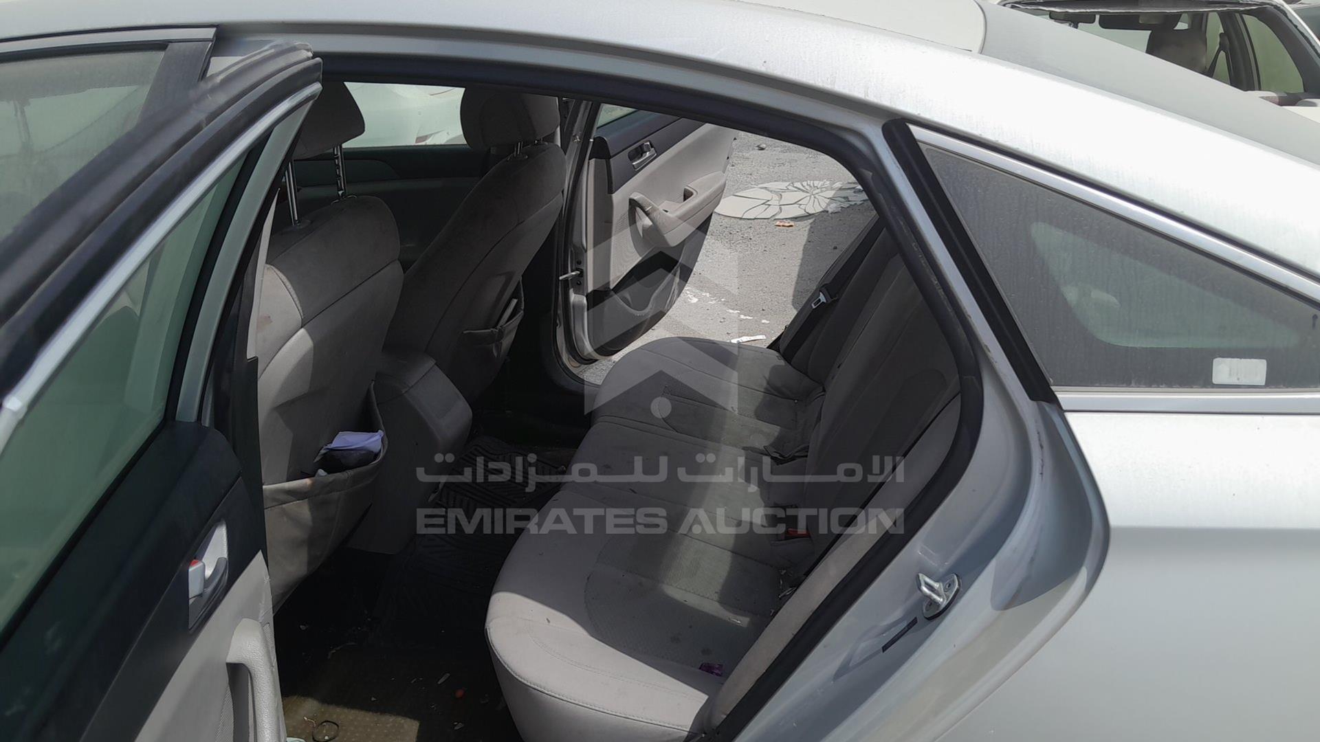 2015 HYUNDAI SONATA VIN: 5NPE24AF0FH154715