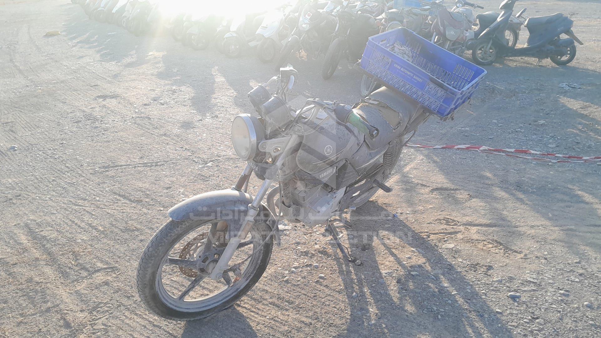 0 YAMAHA MOTORBIKE VIN: LBPPCJLL5B0072787