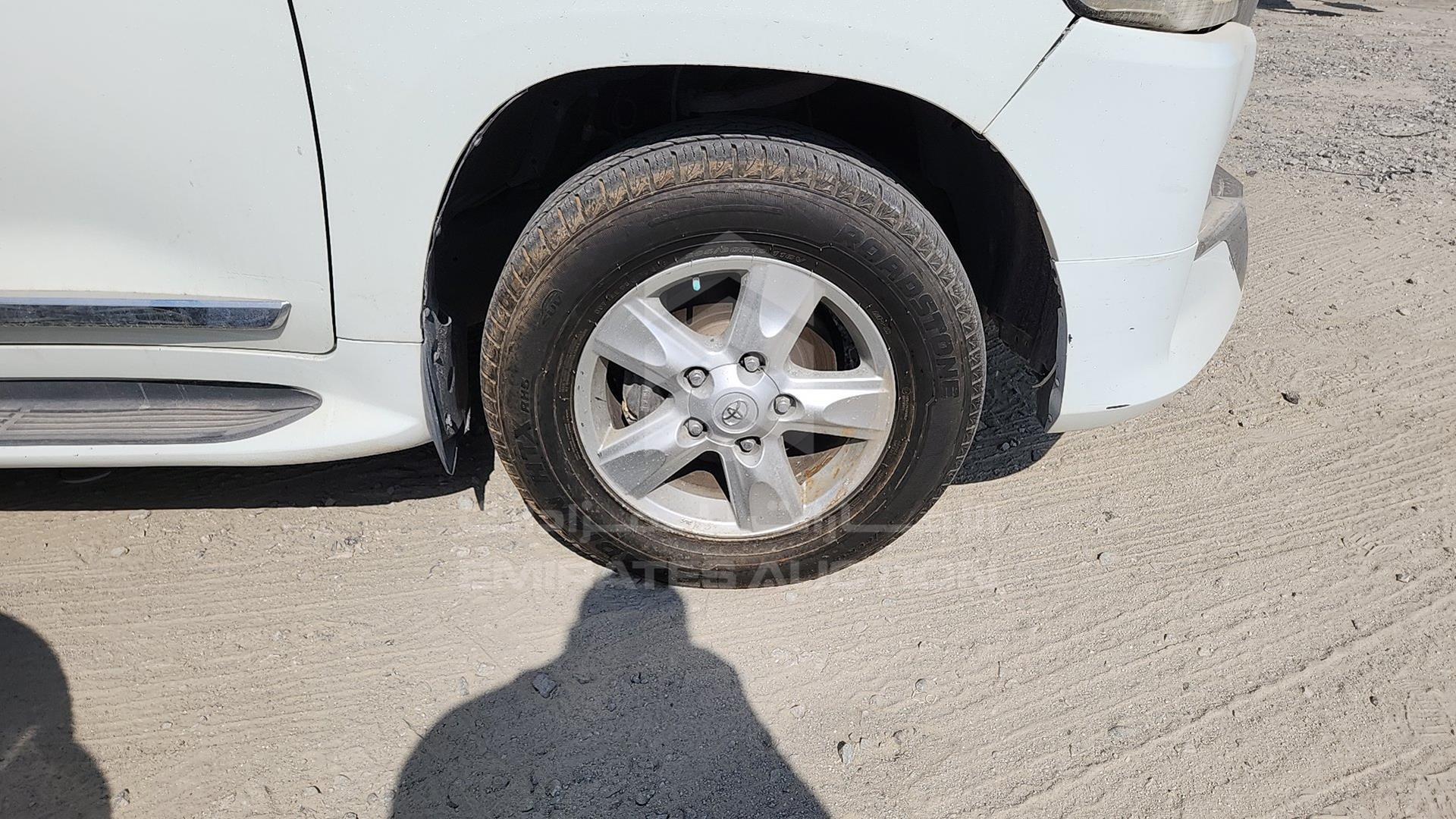 2014 TOYOTA LAND CRUISER VIN: JTMHU09J7E5081933