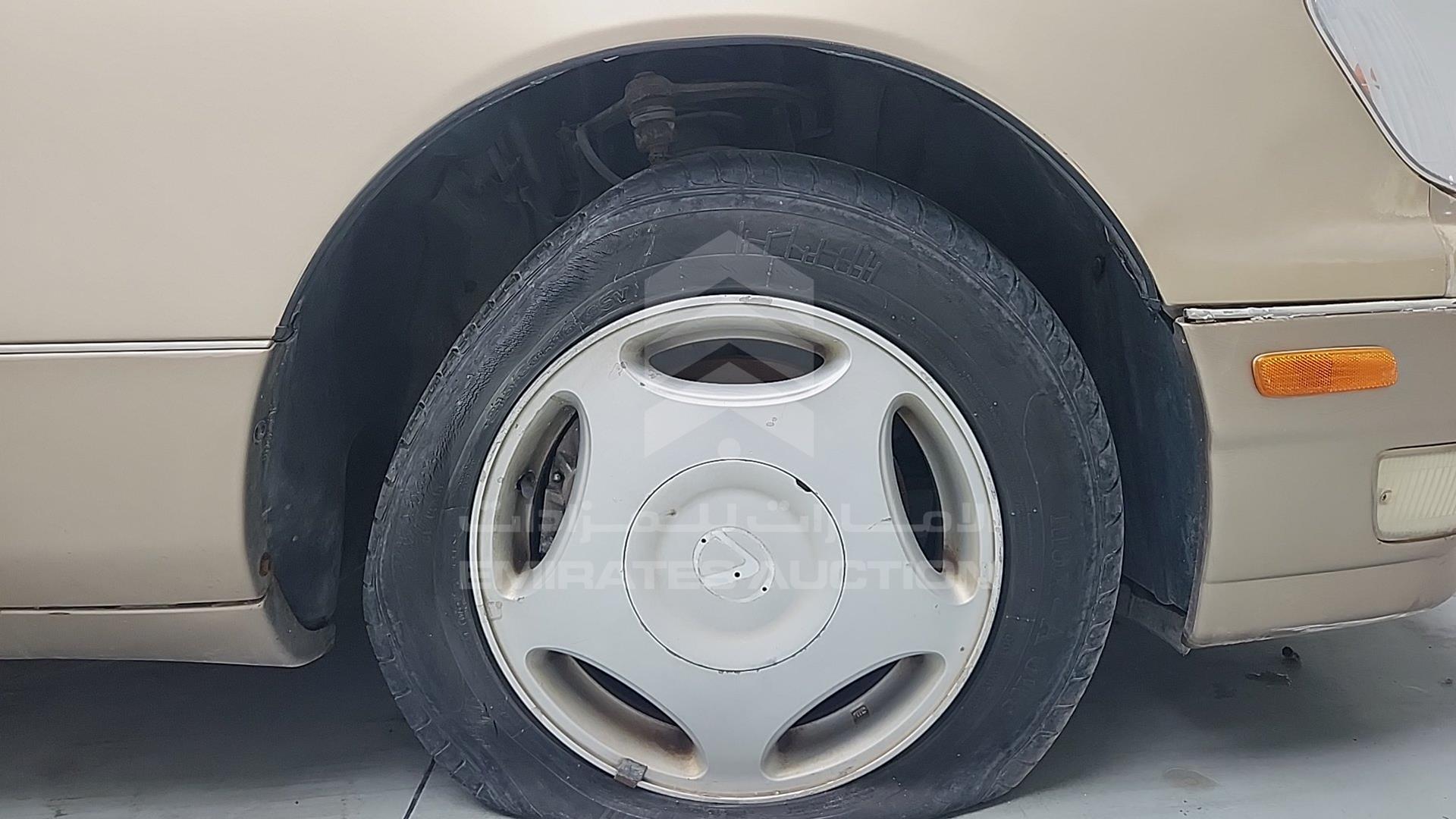 1999 LEXUS LS400 VIN: JT8BH28F1X0160399