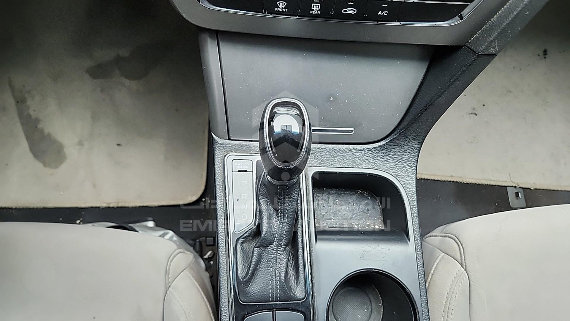 2017 HYUNDAI SONATA VIN: 5NPE24AFXHH533272