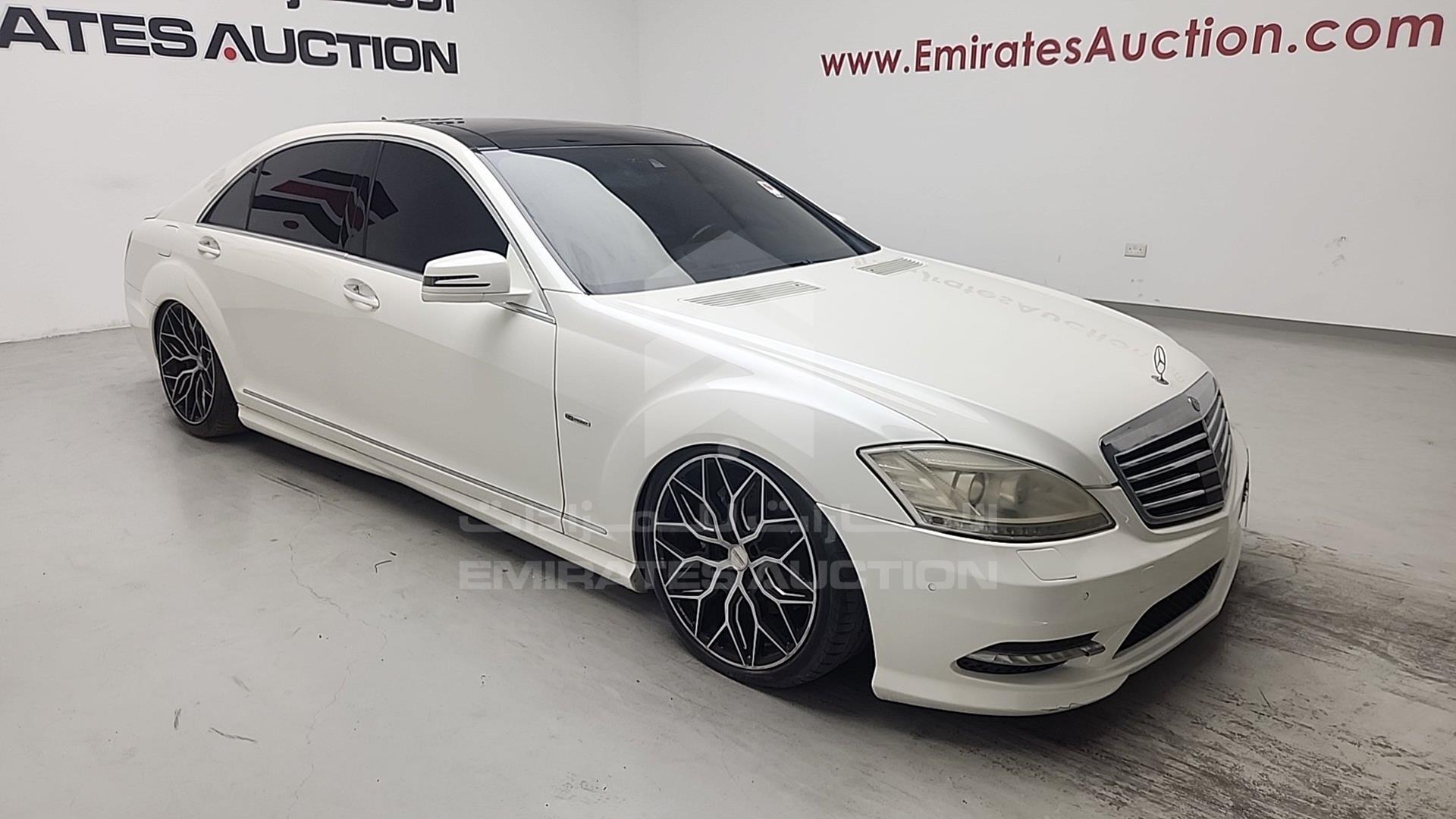 2011 MERCEDES S 350 VIN: WDDNG5HB5BA392674