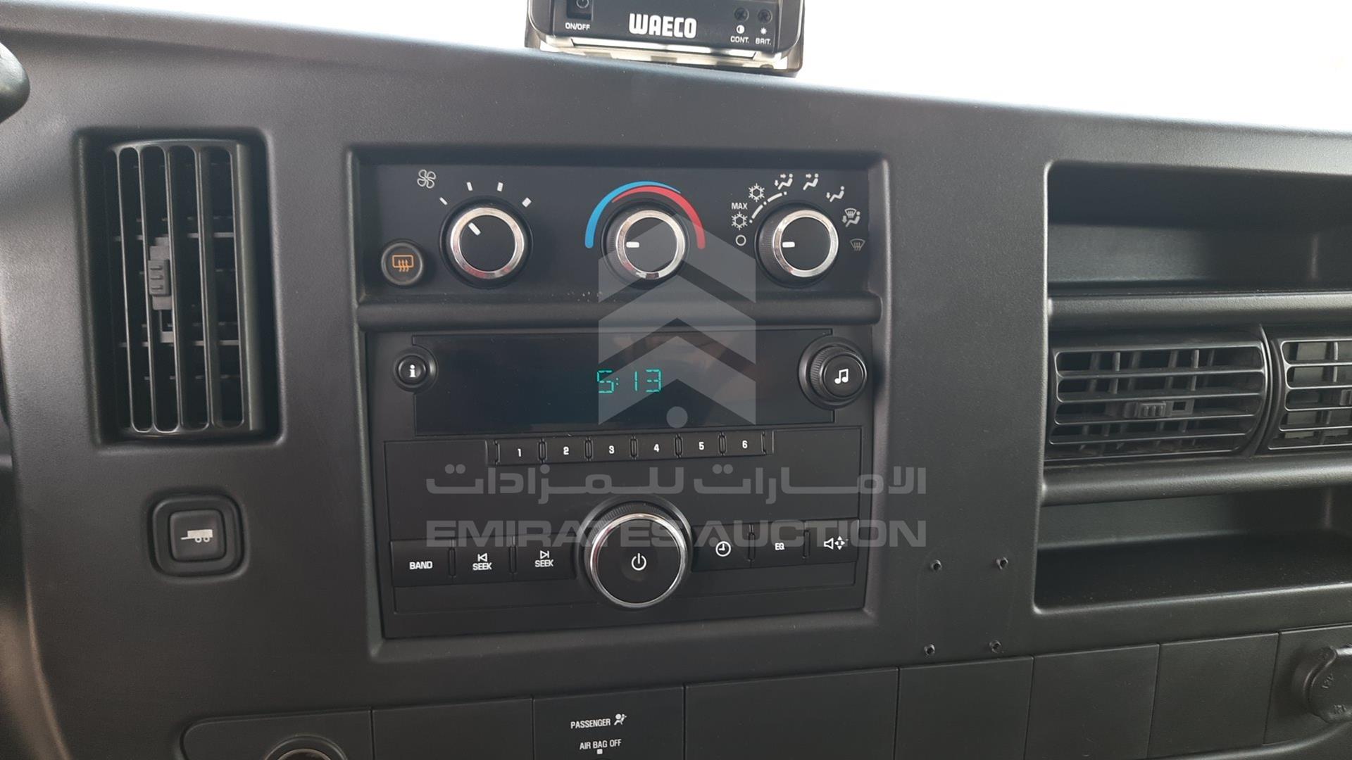 2008 CHEVROLET EXPRESS VIN: 1GCHG39K181144053