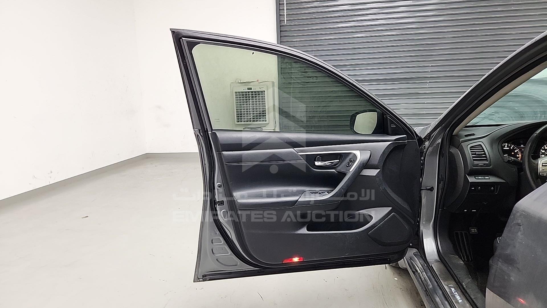 2016 NISSAN ALTIMA VIN: 1N4AL3AP8GC227685