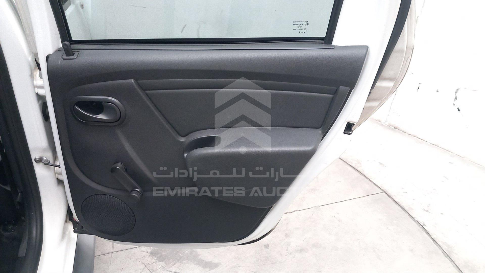 2018 RENAULT DUSTER VIN: VF1HSRGJ5JH414618