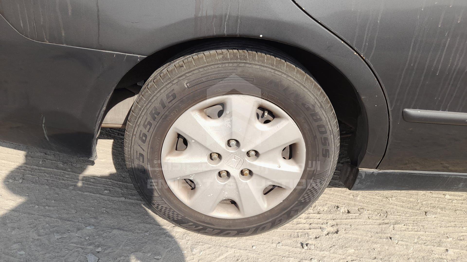 2006 HONDA ACCORD VIN: JHMCM565X6C414135