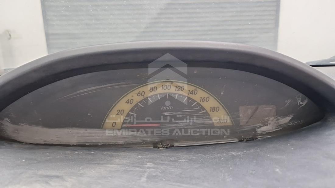 تويوتا ياريس 2008 — مؤشر السرعة — صورة 16