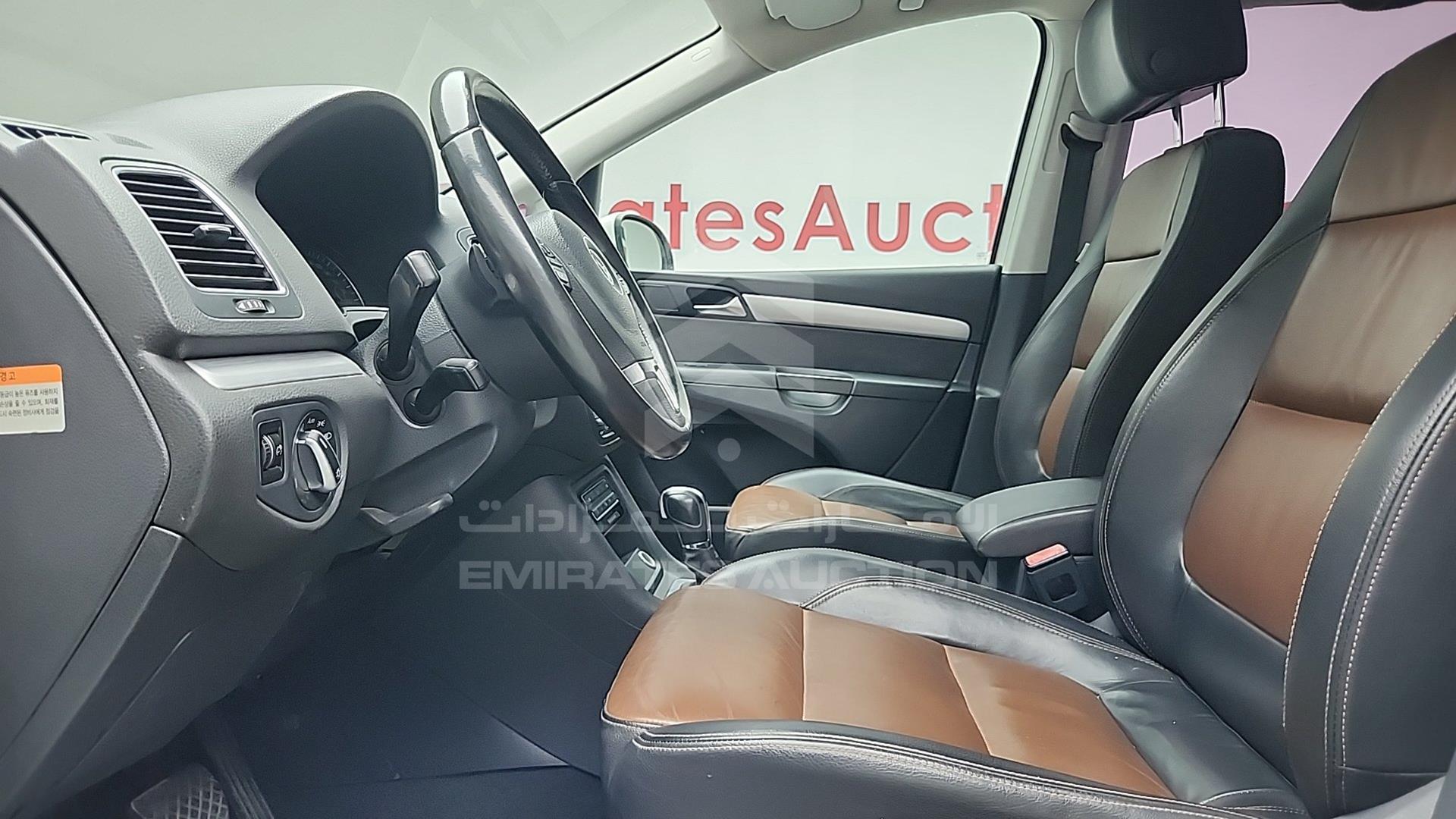 2016 VOLKSWAGEN SHARAN VIN: WVWZZZ7NZEV032244