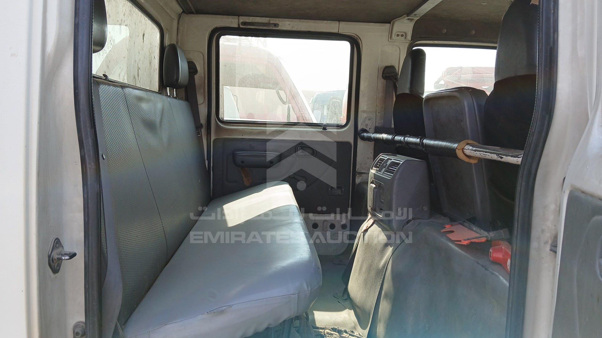 2014 HINO 300 VIN: JHHMCK3H3EK008222