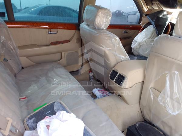 Lexus LS 430 2004 JTHBN36F440145926 Image 21