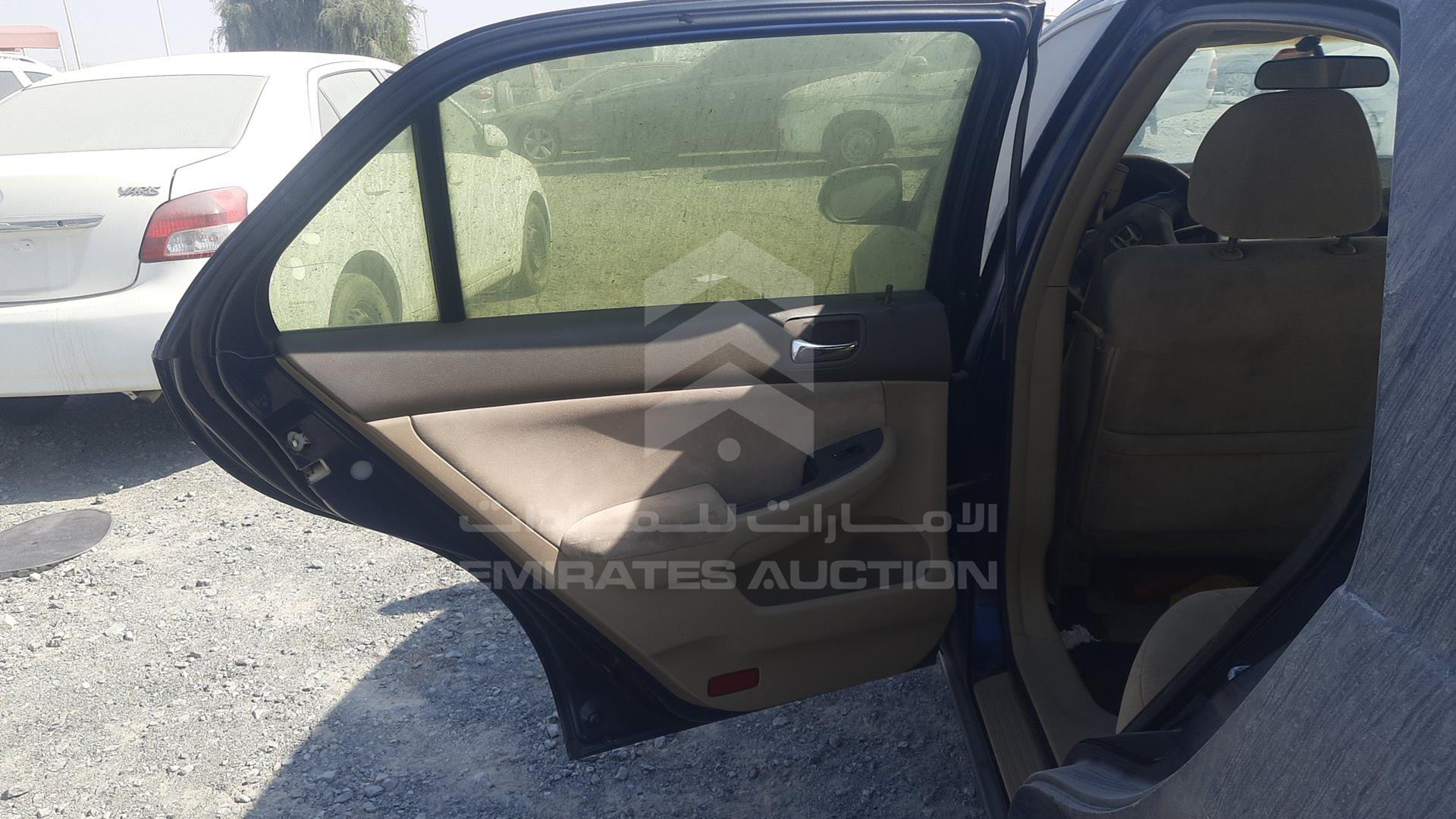 2005 HONDA ACCORD VIN: JHMCM565X5C413551