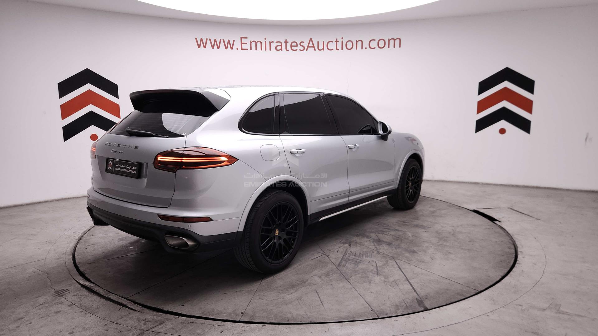 2017 PORSCHE CAYENNE VIN: WP1ZZZ92ZHKA90519
