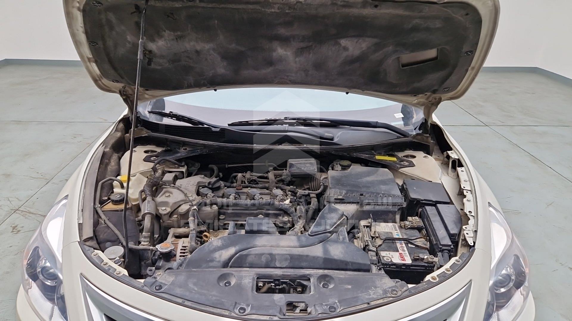 2013 NISSAN ALTIMA VIN: 1N4AL3A92DC210474