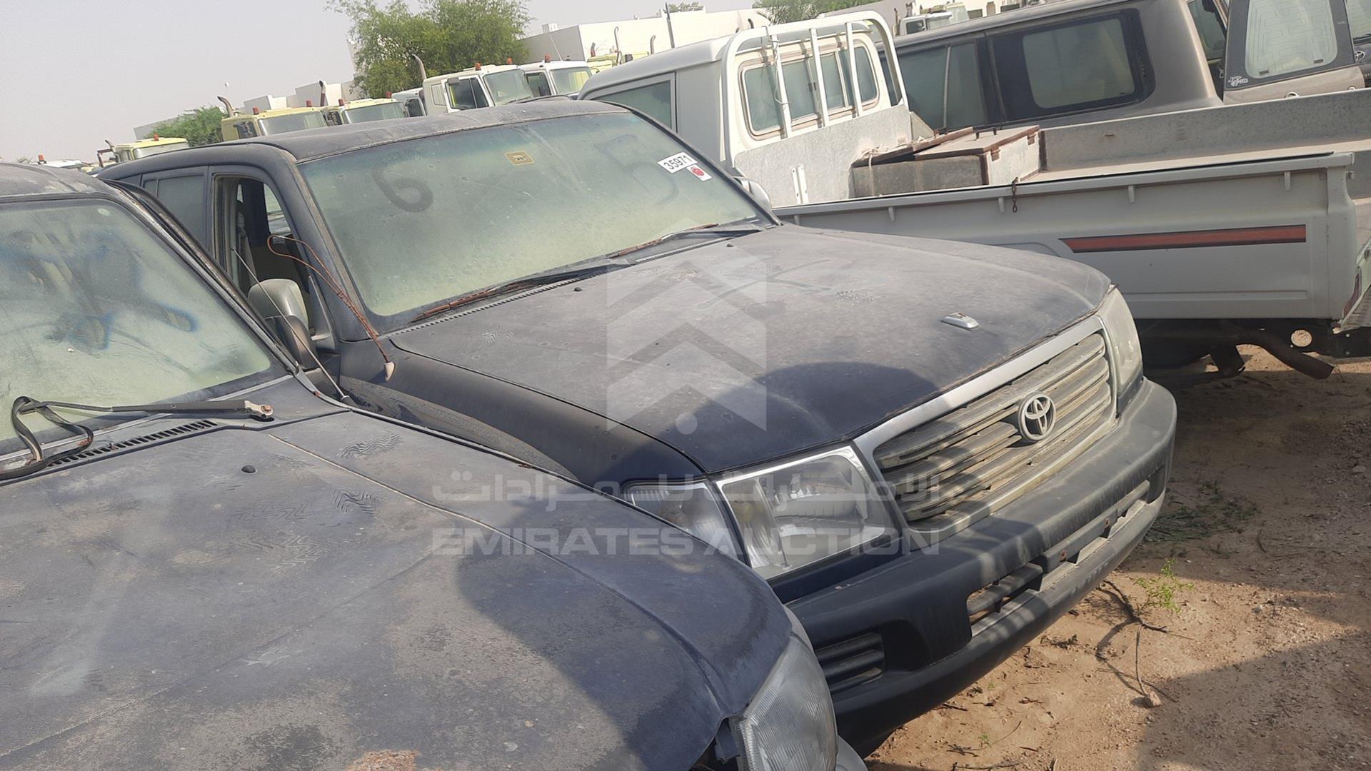 2004 TOYOTA LAND CRUISER VIN: JTECB09J943013719