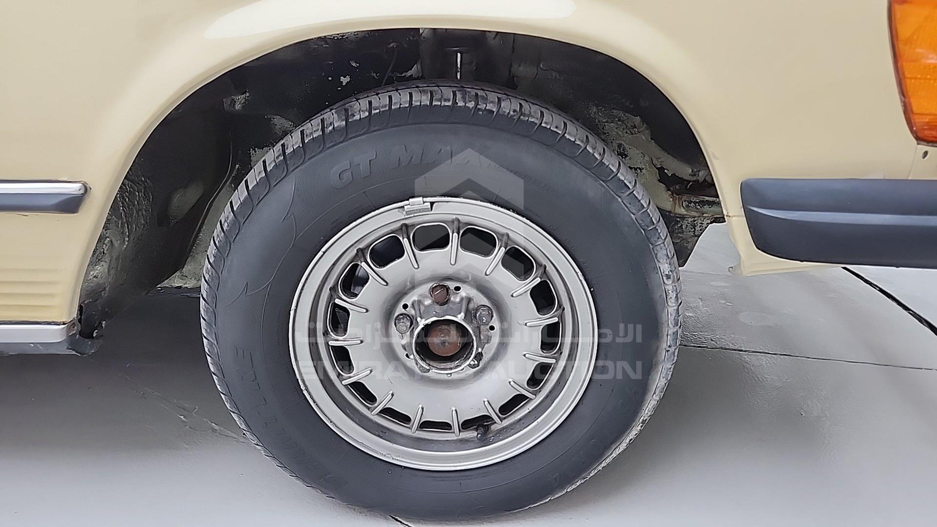 1977 MERCEDES SL 450 VIN: 10704412038946