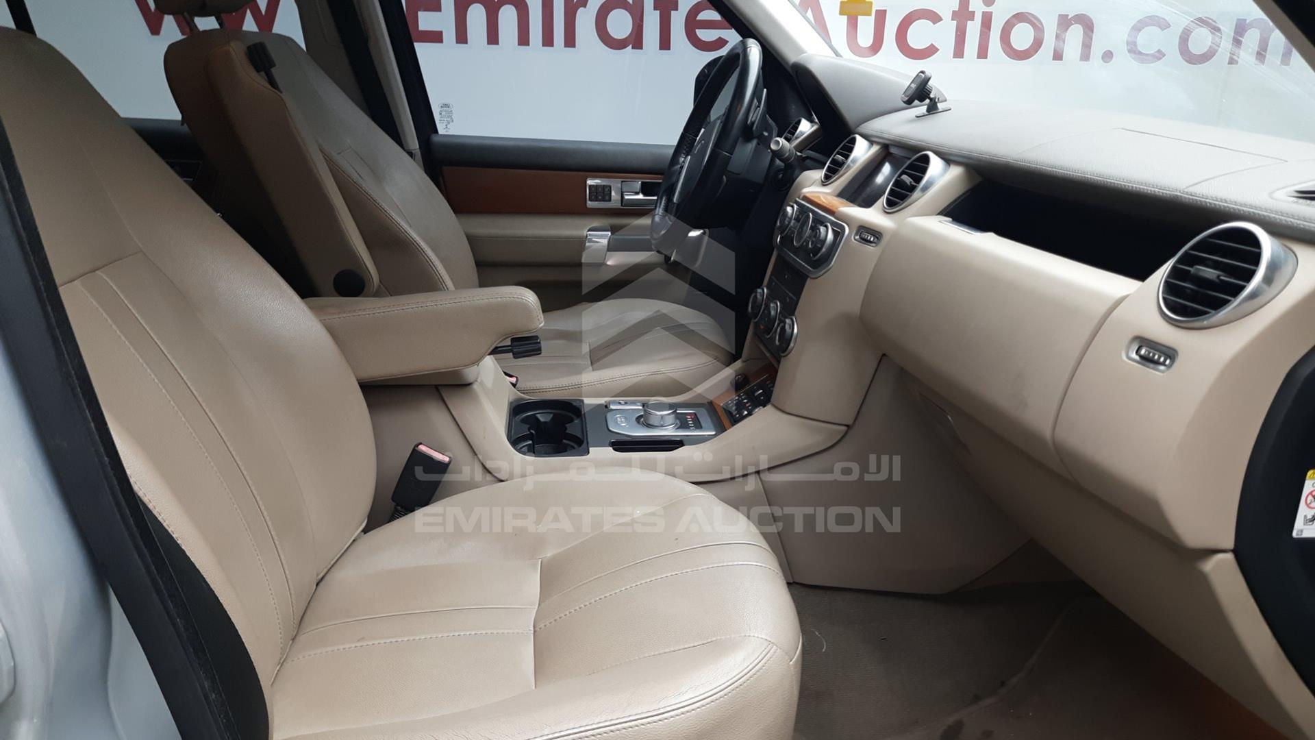 2016 LAND ROVER LR4 VIN: SALLAAAV6GA786250