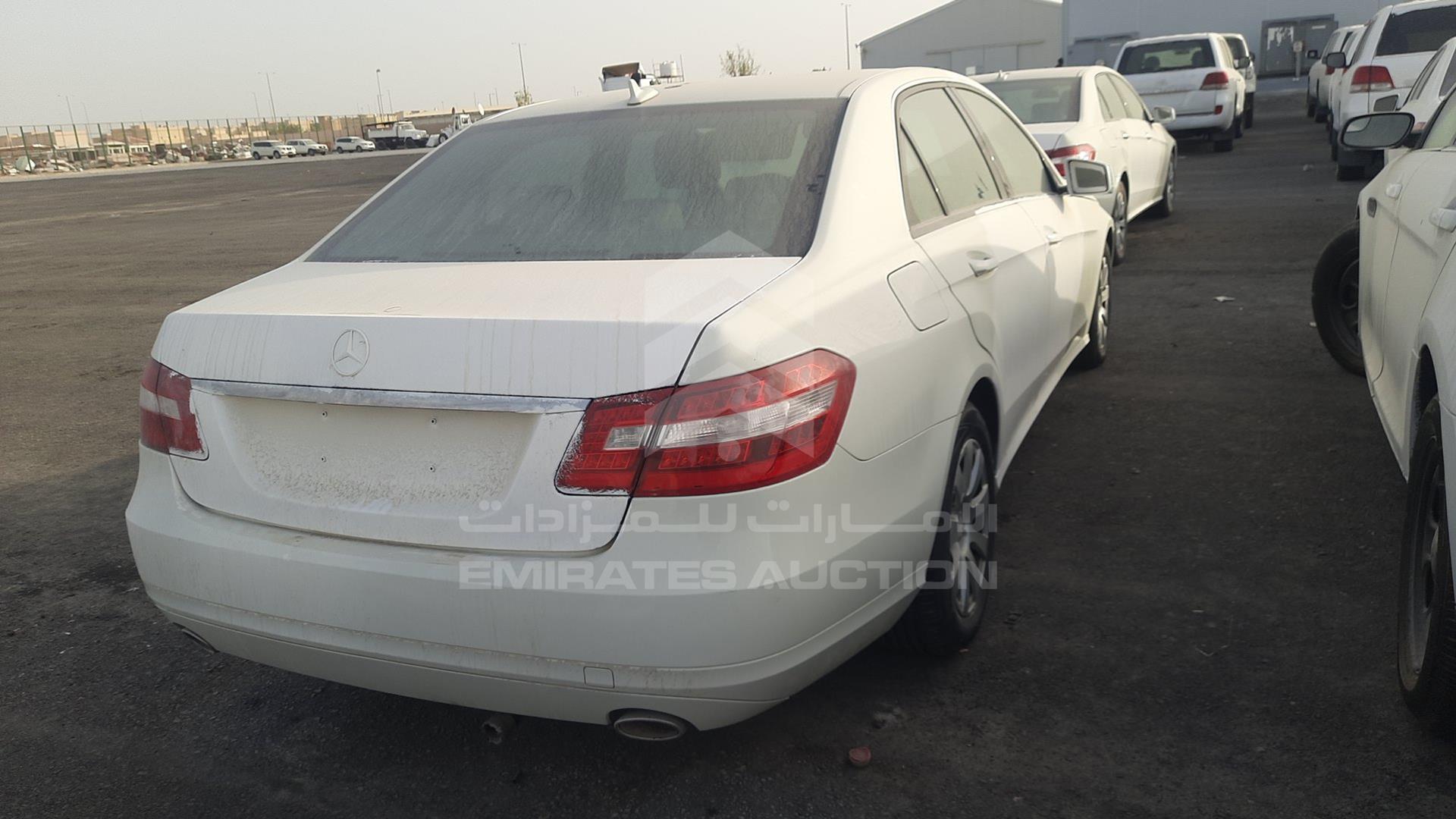 2010 MERCEDES E 300 VIN: WDDHF5EB9AA243803