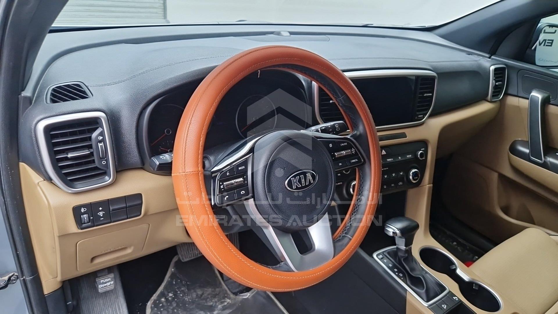 2021 KIA SPORTAGE VIN: U5YPH8143ML911471