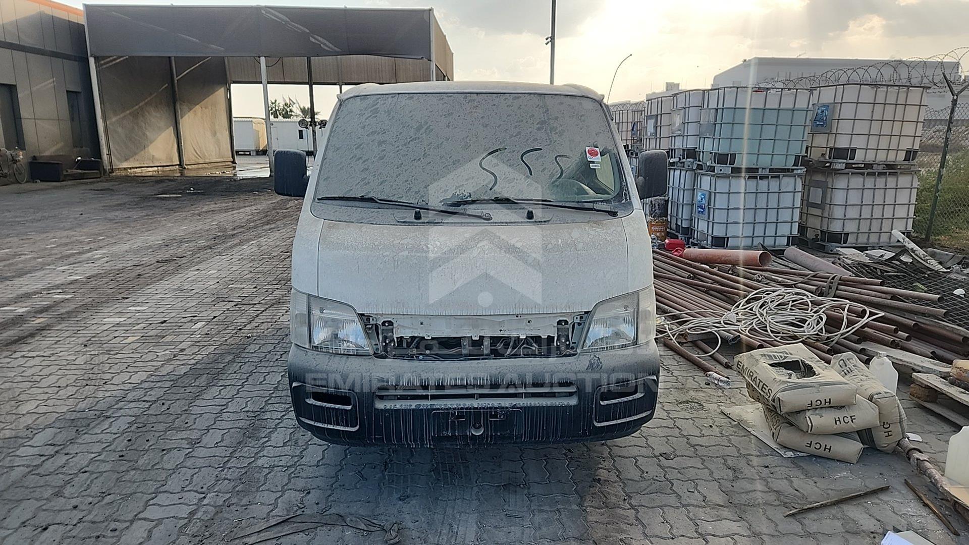 2003 NISSAN URVAN VIN: JN6FE52S83X400985