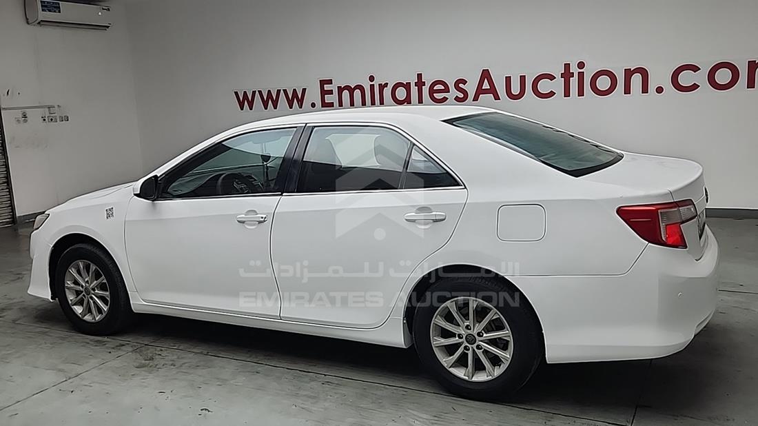 2013 Toyota Camry — Rear Left Angle — Photo 5