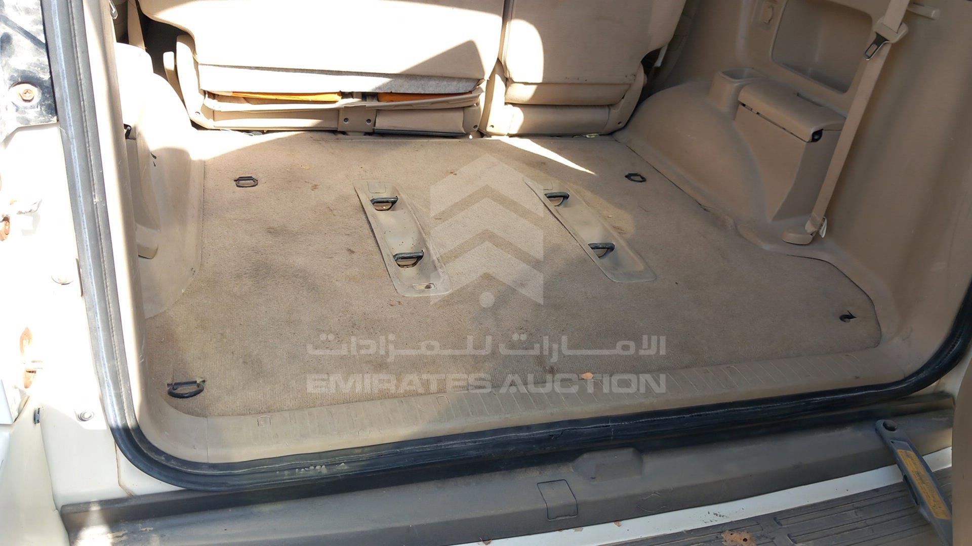 2008 TOYOTA PRADO VIN: JTEBU25J985118939