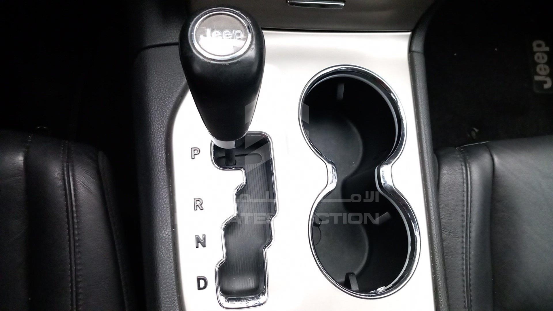 2011 JEEP GRAND CHEROKEE VIN: 1J4RR5GG0BC663660