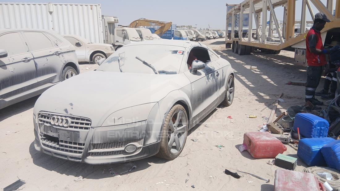 اودي تى تى 2008 — الزاوية الأمامية اليسرى — صورة 5