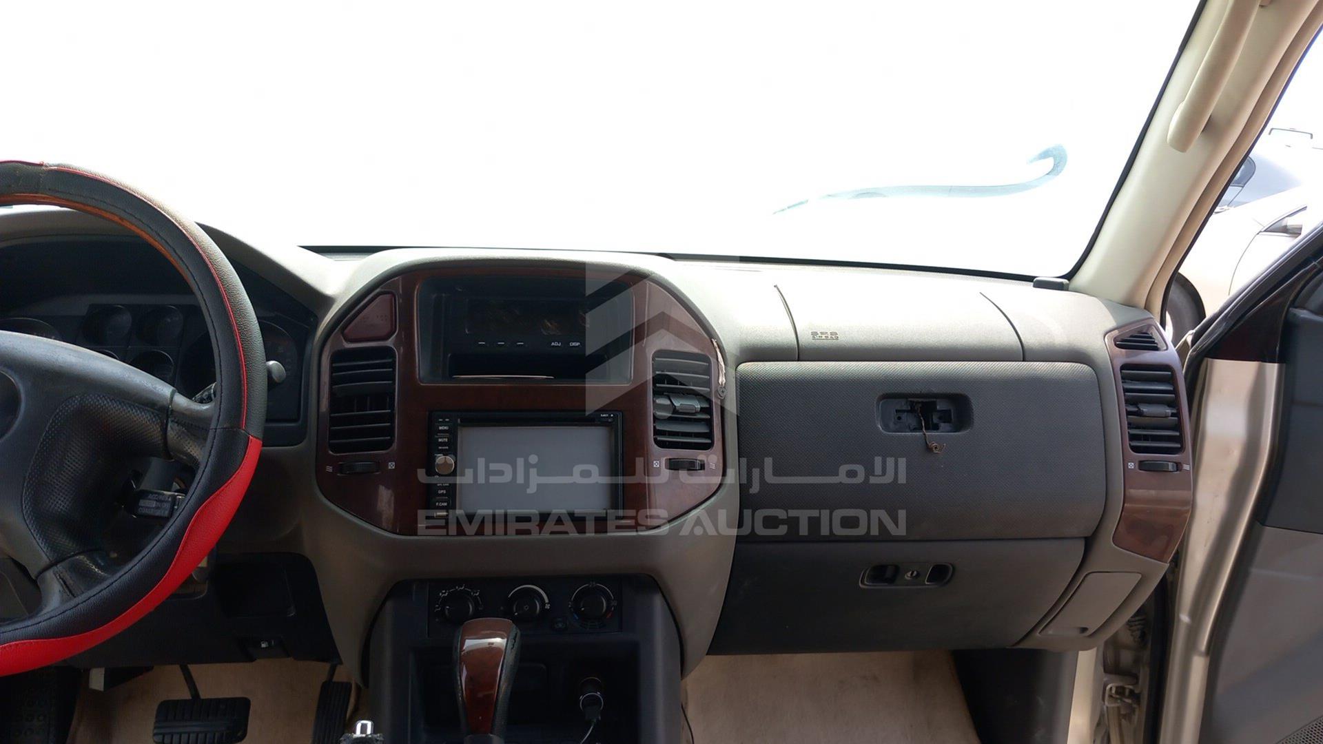 2006 MITSUBISHI PAJERO VIN: JMYLRV73W6J703225
