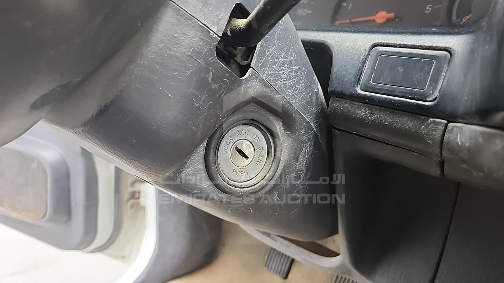 2006 MITSUBISHI L 200 VIN: MMBJNK7406F017201
