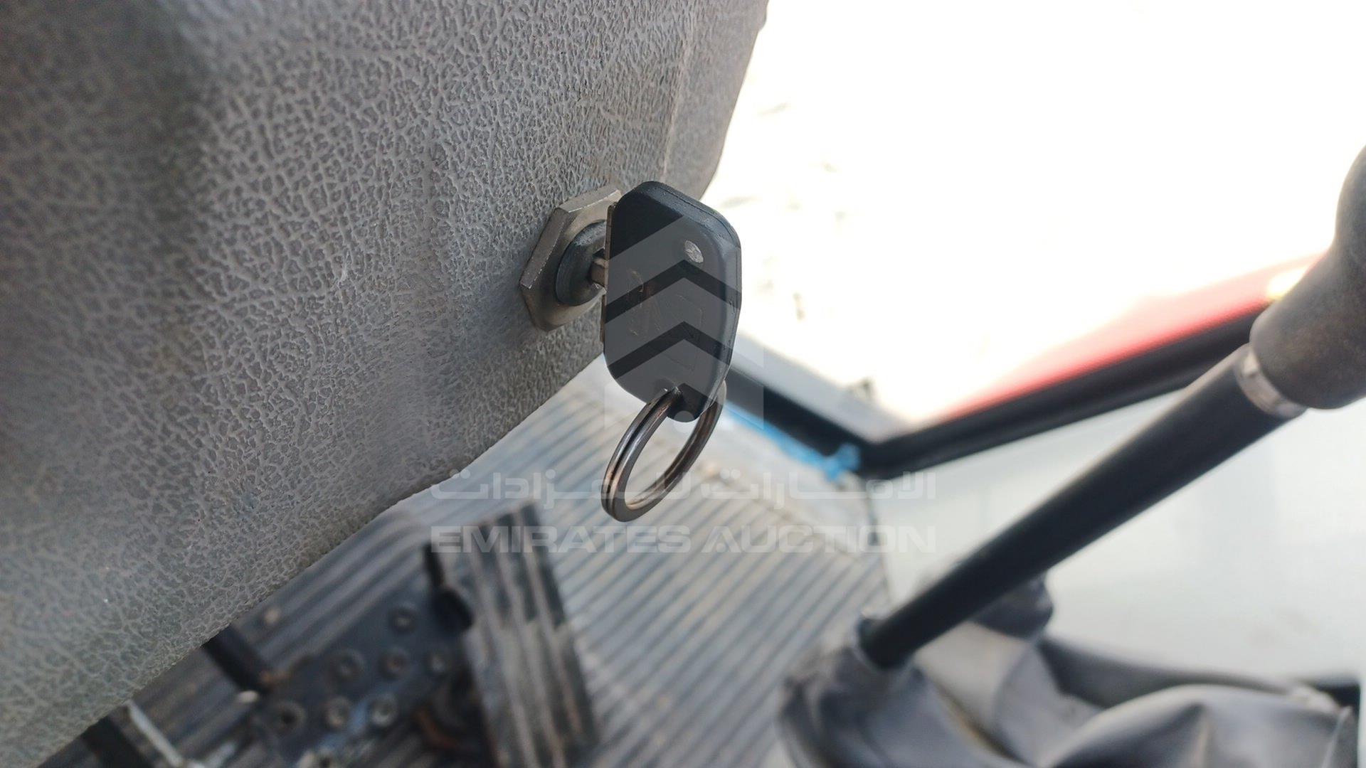 2018 MASSEY FERGUSON --- VIN: AGCM1204TC5052006